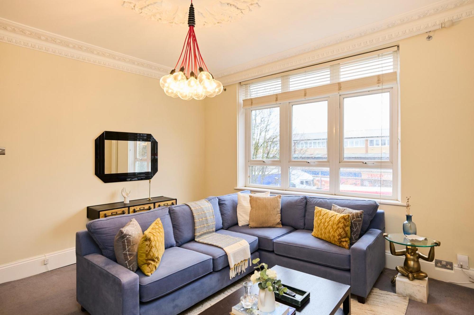 ロンドンThe Peckham Hideaway - Bright 3Bdr Flatアパートメント エクステリア 写真