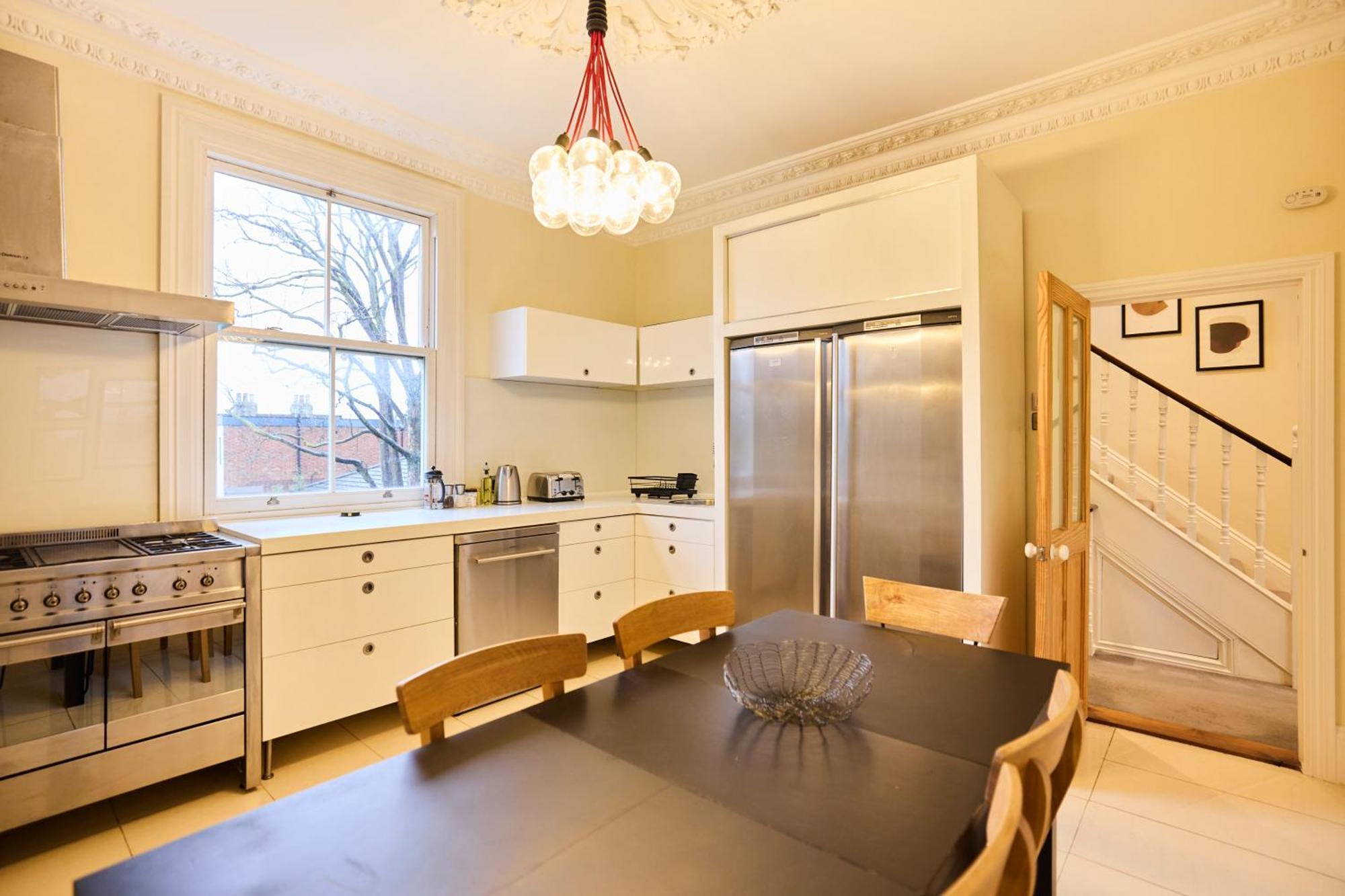 ロンドンThe Peckham Hideaway - Bright 3Bdr Flatアパートメント エクステリア 写真